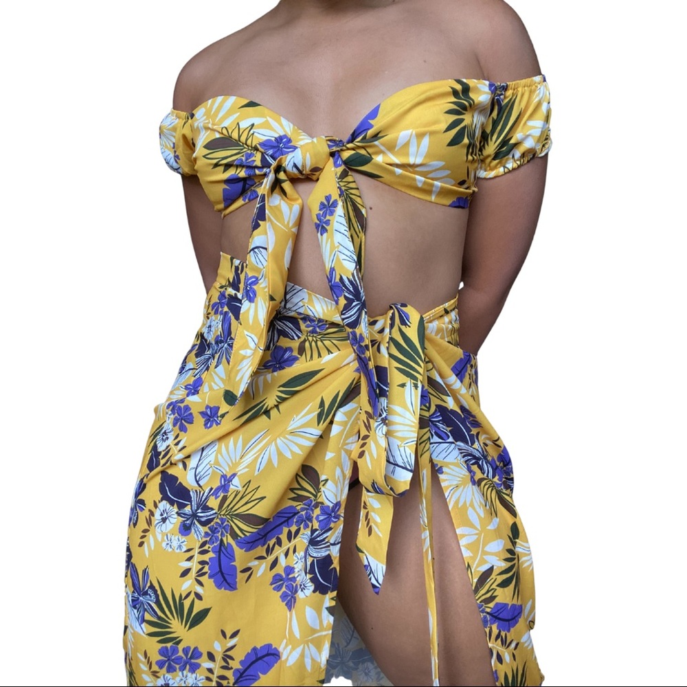 BRAND NEW TWO PIECE SET! 🤌🏽